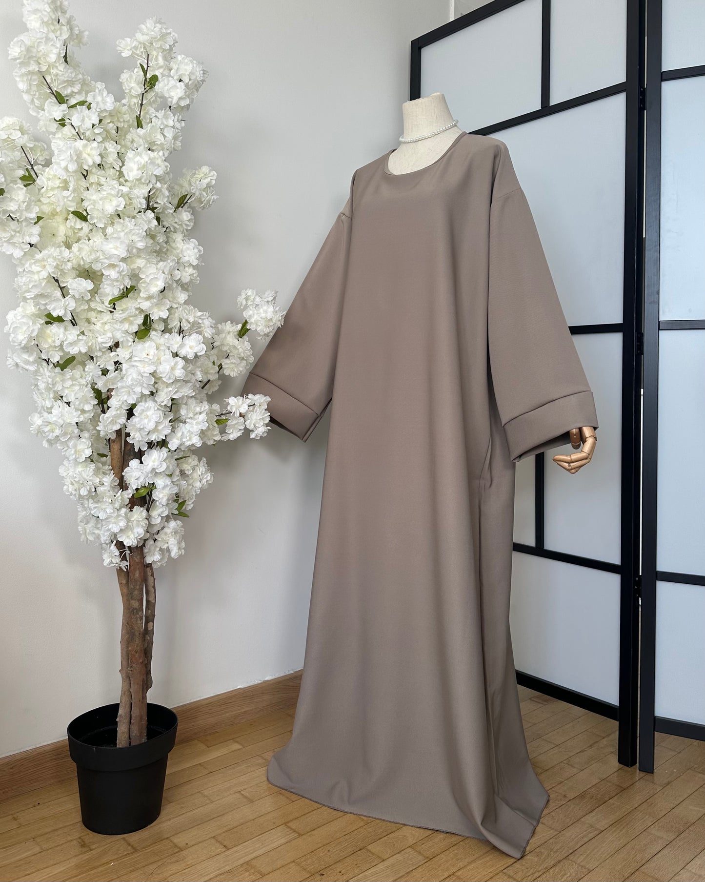 Abaya Inaya