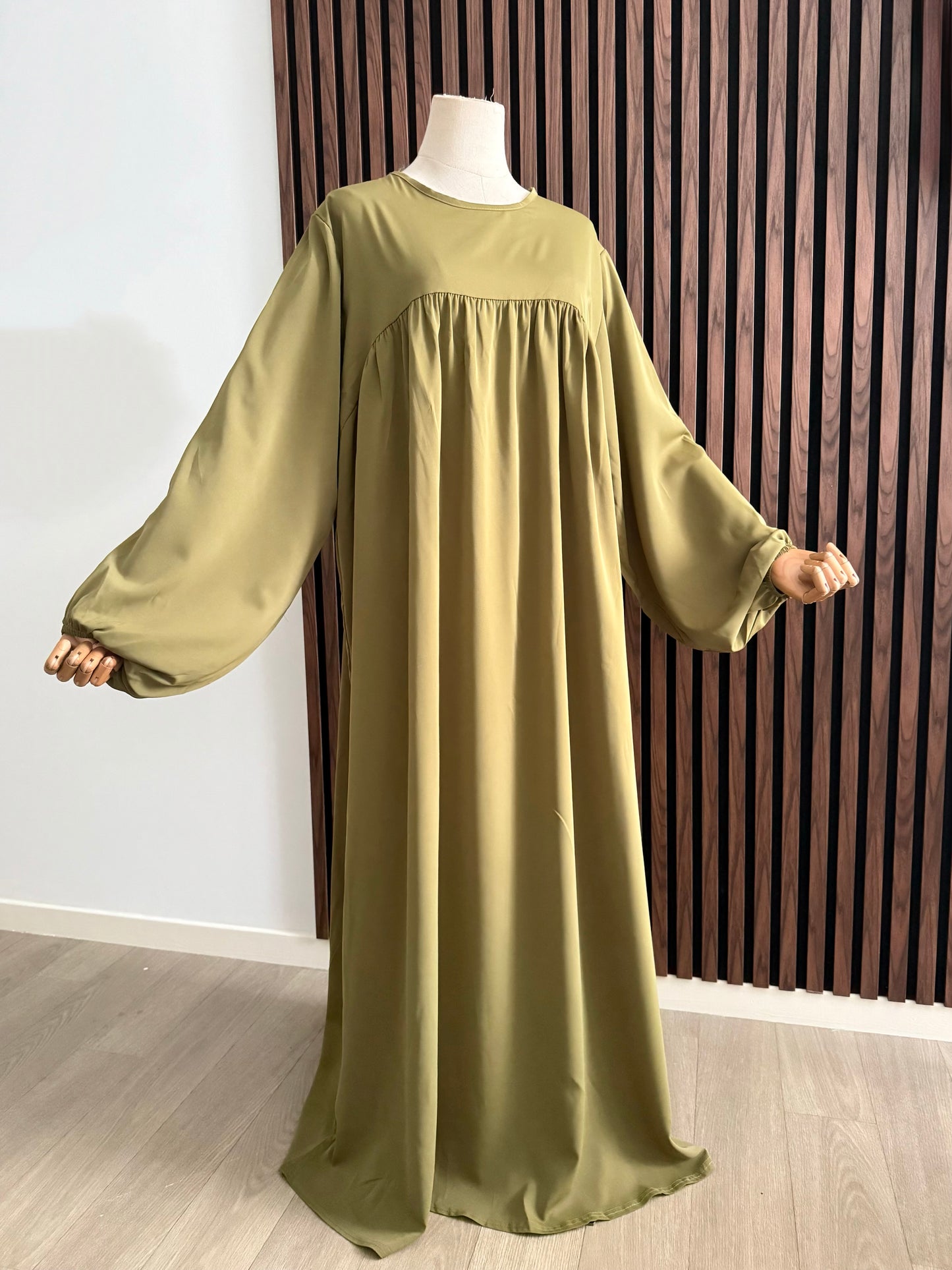 Abaya Emra
