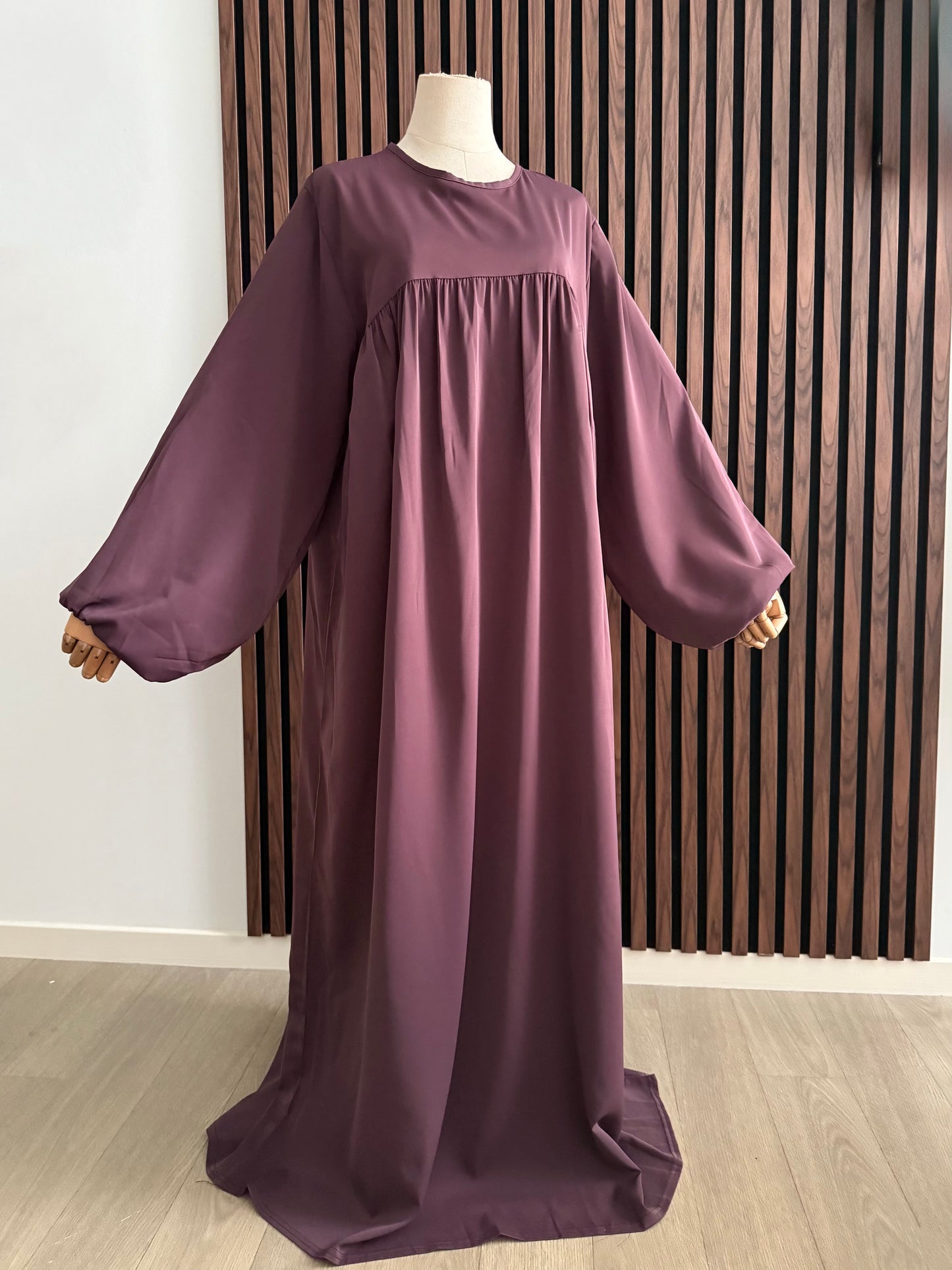 Abaya Emra