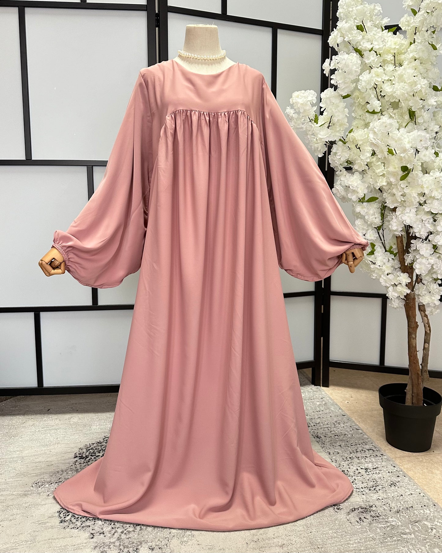 Abaya Emra