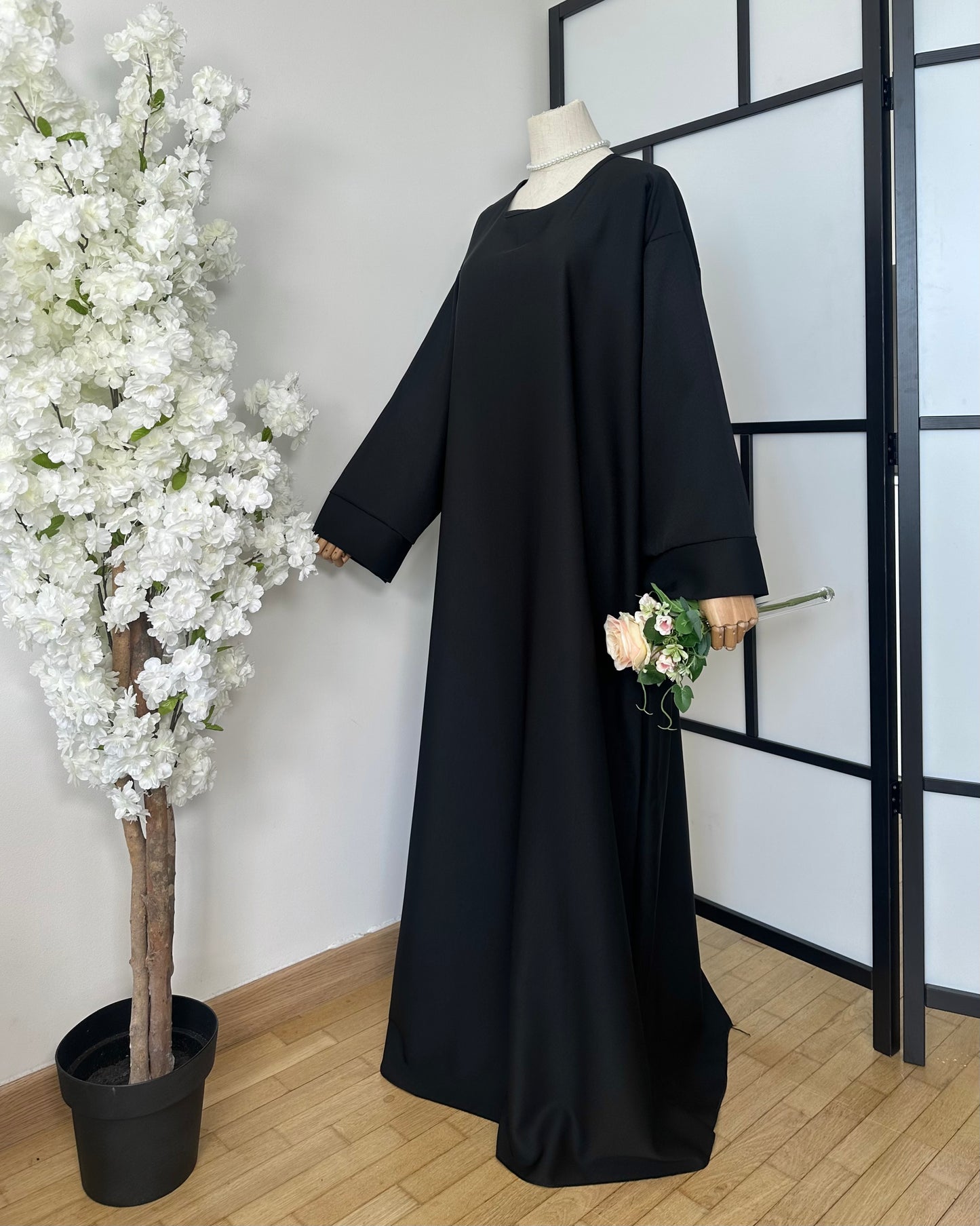 Abaya Inaya