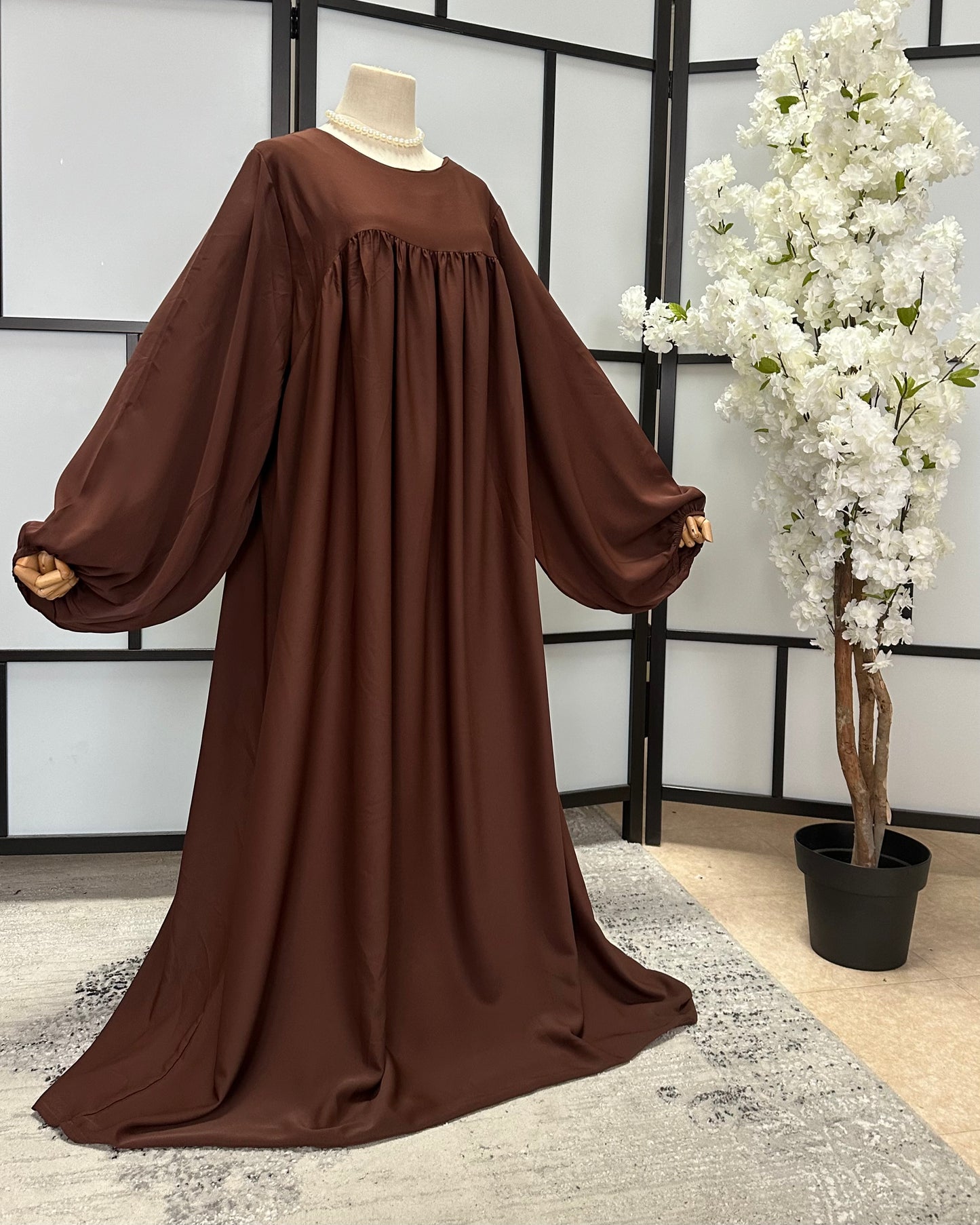 Abaya Emra